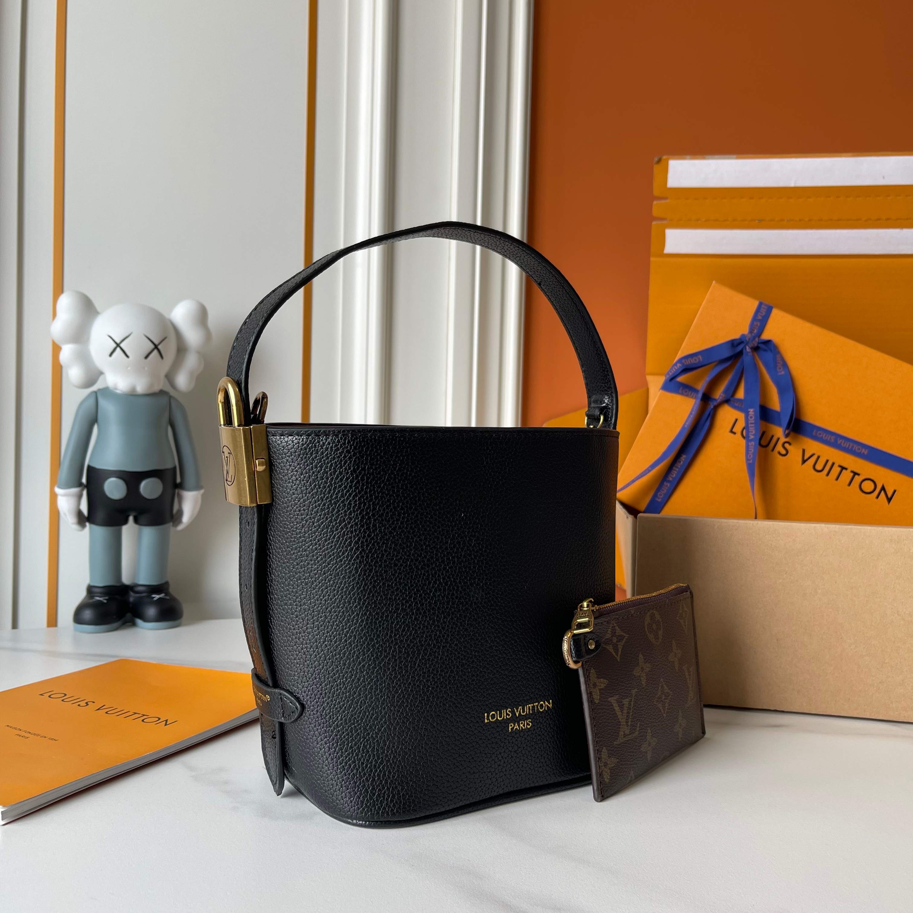 スーパーコピーバッグ国内発送対応N品安全必ず届く信用できるサイト